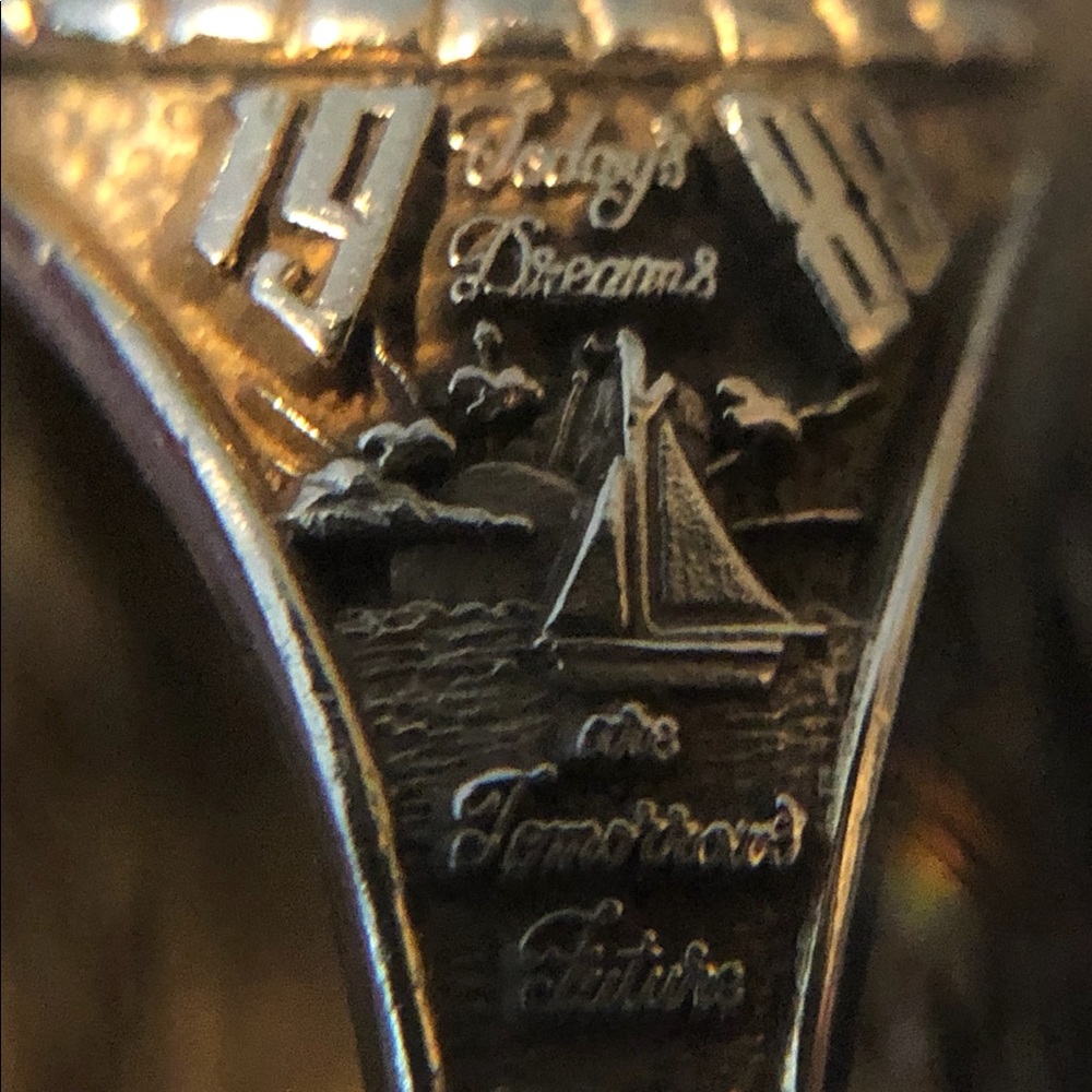 Meet your Posher, Christine